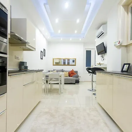 Luxury On Andrassy Avenue - A7