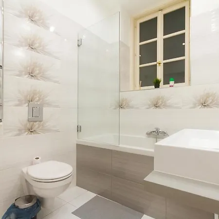 Luxury On Andrassy Avenue - A7