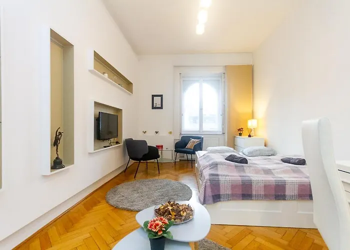 Luxury On Andrassy Avenue - A7 * Budapest