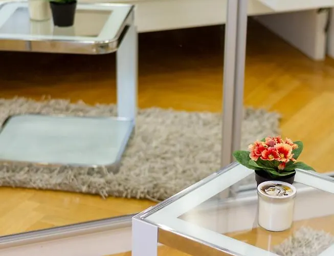 Luxury On Andrassy Avenue - A7 *